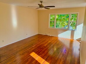 123 Arboleda Rd, Unit A in Goleta, CA - Building Photo - Building Photo