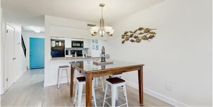 11 Dondanville Rd in St. Augustine, FL - Building Photo - Building Photo