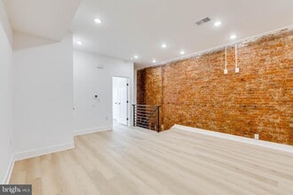 6027 Delancey St in Philadelphia, PA - Building Photo - Building Photo