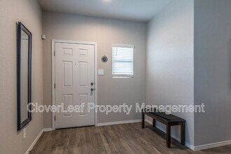 3023 Laguna Clfs in Converse, TX - Building Photo - Building Photo
