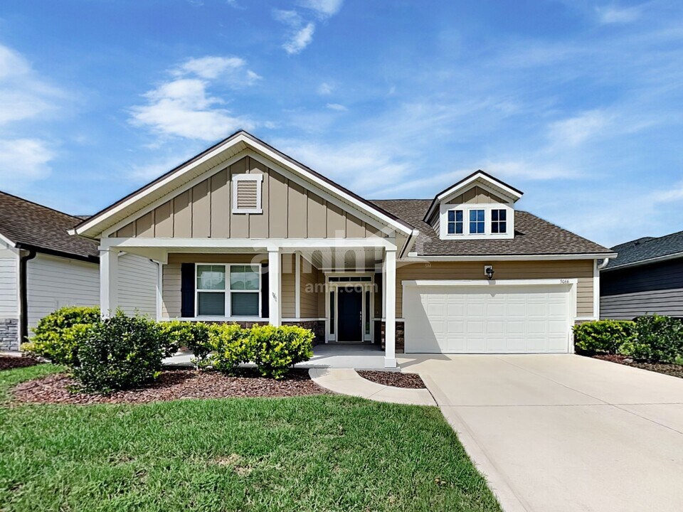 3066 Creek Village Ln in Green Cove Springs, FL - Building Photo