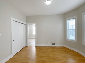 73 Campbell Ave in Revere, MA - Building Photo - Building Photo