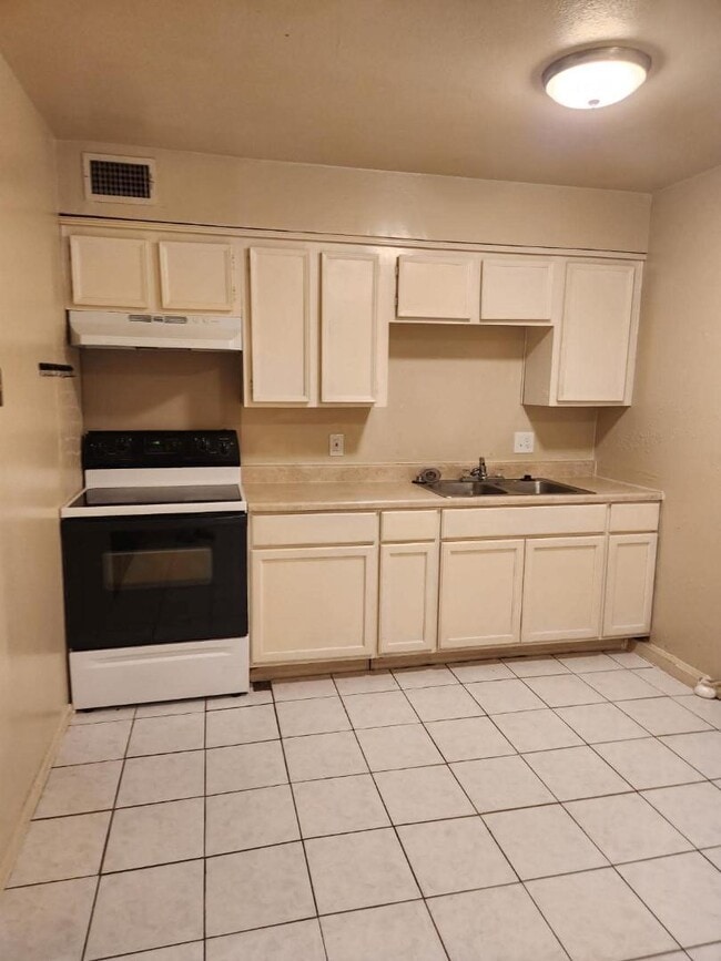 property at 4602 Belton Ave