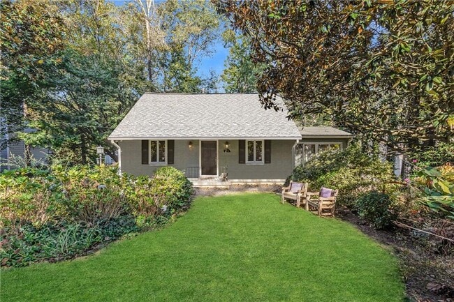 property at 2690 Ridgemore Rd NW
