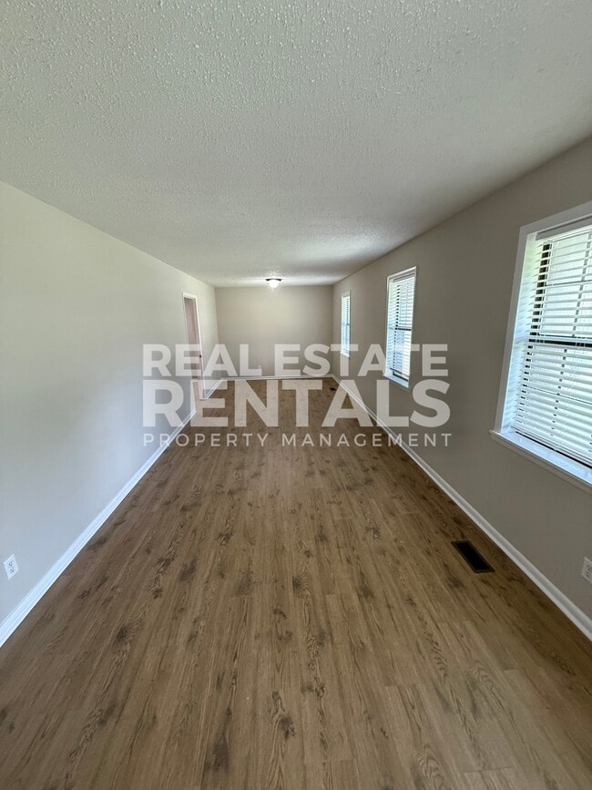 2298 Burns St in Gadsden, AL - Building Photo - Building Photo