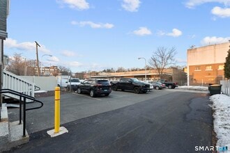 18 Kelley St in Bristol, CT - Building Photo - Building Photo