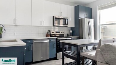 44 Braves Ave in Lawrenceville, GA - Building Photo - Building Photo