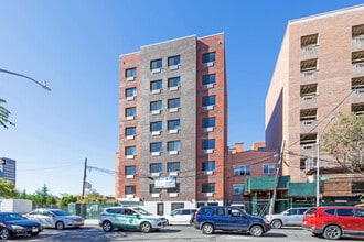 1893 Crotona Ave in Bronx, NY - Foto de edificio - Building Photo