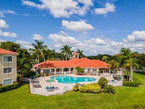San Michele Andros Isles in West Palm Beach, FL - Foto de edificio - Building Photo