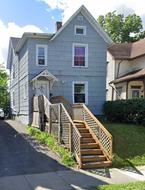 404 Seward St in Rochester, NY - Foto de edificio