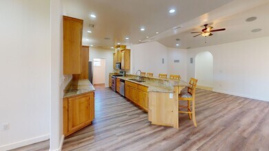 4119 Valle del Sol Dr in Moab, UT - Foto de edificio - Building Photo