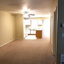 1973 SW Canyon Dr in Redmond, OR - Building Photo - Building Photo