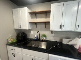 1506 Rockland Ave in Pittsburgh, PA - Building Photo