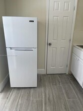 2215 Mayo St in Hollywood, FL - Building Photo - Building Photo