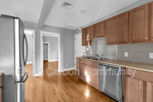 84 Crane St in Depew, NY - Building Photo