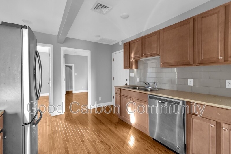 84 Crane St in Depew, NY - Building Photo