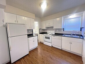 2602 Penny Ln in Austin, TX - Building Photo - Building Photo