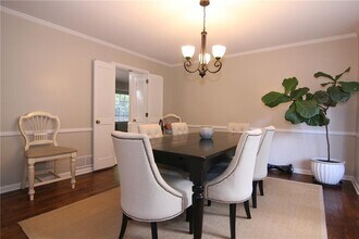 3571 Sunderland Cir NE in Atlanta, GA - Building Photo - Building Photo