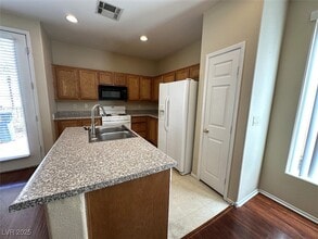 3542 Harbor Tides St in Las Vegas, NV - Building Photo - Building Photo