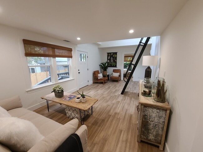 1324 Johnson Ave in San Luis Obispo, CA - Building Photo - Building Photo