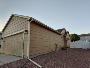 7553 Barn Owl Dr in Fountain, CO - Building Photo - Building Photo