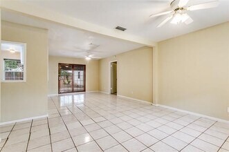 408 Price Dr in Lewisville, TX - Building Photo - Building Photo