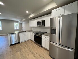 128 E Huntingdon St, Unit 1