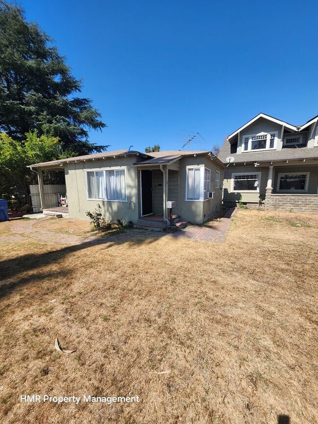 547 San Francisco Ave-Unit -555 in Pomona, CA - Building Photo - Building Photo