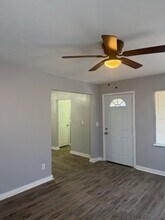 2035 Hollins Dr in Birmingham, AL - Building Photo - Building Photo