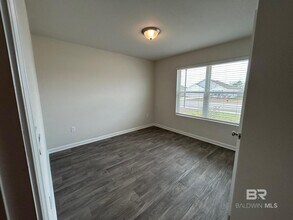 20866 Petal Dr in Silverhill, AL - Foto de edificio - Building Photo