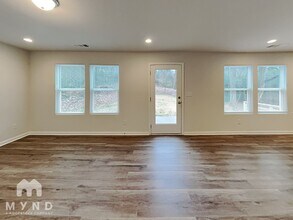 1080 Ada Ave NW in Atlanta, GA - Building Photo - Building Photo