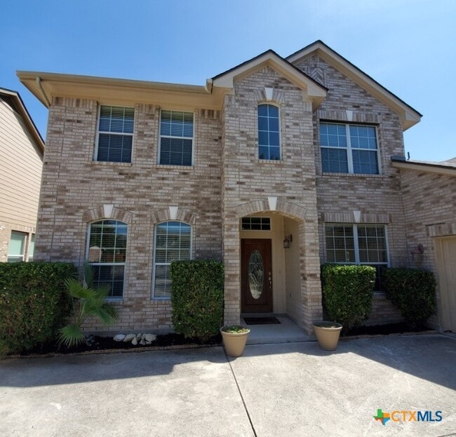 310 Royal Troon Dr in Cibolo, TX - Foto de edificio - Building Photo