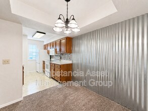 14443 N Pennsylvania Ave in Oklahoma City, OK - Building Photo - Building Photo