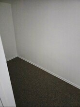 1610 Preuss Rd, Unit P1 in Los Angeles, CA - Foto de edificio - Building Photo
