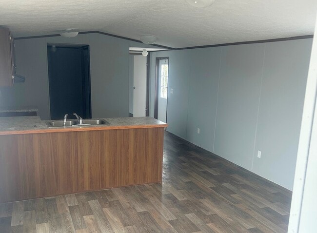 429 Milan Ave in Lumberton, NC - Building Photo - Building Photo