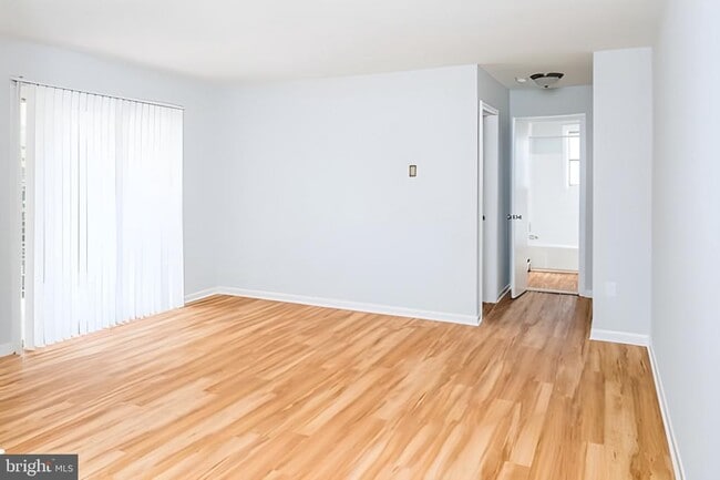 property at 707 Nottingham Rd