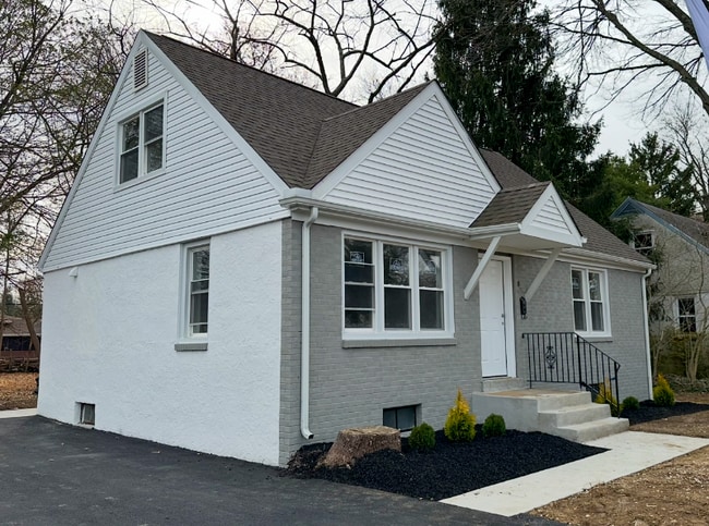805 Kenyon Ln in Newark, DE - Building Photo - Building Photo