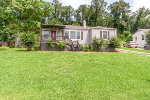 833 Grove St in Birmingham, AL - Building Photo