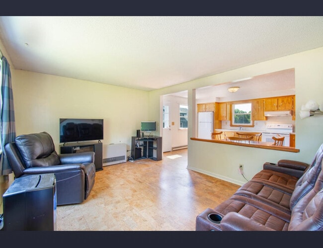property at 57 Edgecomb Rd
