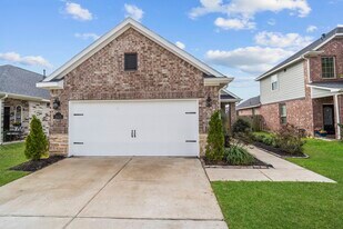 31635 Heguy Pass in Fulshear, TX - Building Photo