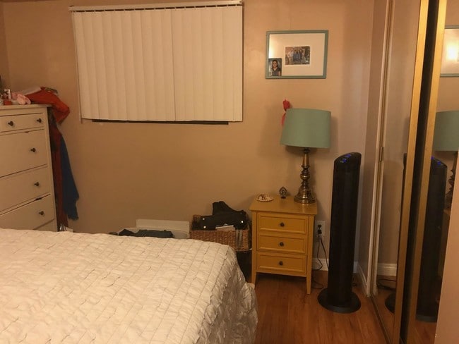 349 W Lomita Ave, Unit Guest in Glendale, CA - Building Photo - Building Photo