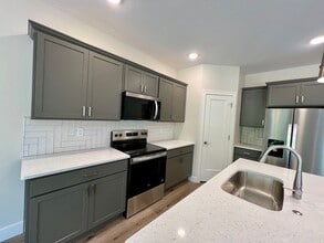 4651 Pierce Dr in Manhattan, KS - Building Photo - Building Photo
