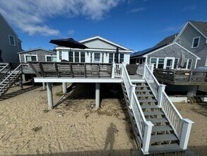 49 Ocean Rd N in Duxbury, MA - Building Photo - Building Photo