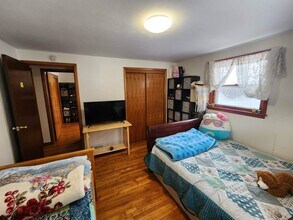 483 Lillian Ave, Unit 483 in Syracuse, NY - Foto de edificio - Building Photo