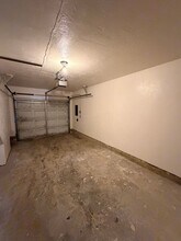 1005 Prescott Ln in Springfield, OR - Building Photo - Building Photo