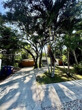 1601 SW 20th Ave in Fort Lauderdale, FL - Building Photo - Building Photo