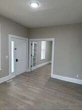 320 S Florence Ave in Springfield, MO - Building Photo - Building Photo