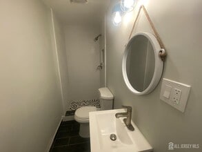 155 Livingston Ave in New Brunswick, NJ - Building Photo - Building Photo