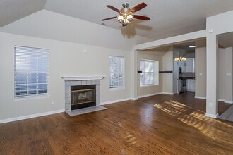 108 Turnbrook Dr SW in Huntsville, AL - Foto de edificio - Building Photo