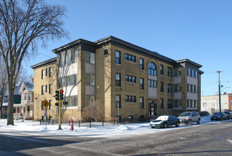 17 24th St E in Minneapolis, MN - Foto de edificio - Building Photo